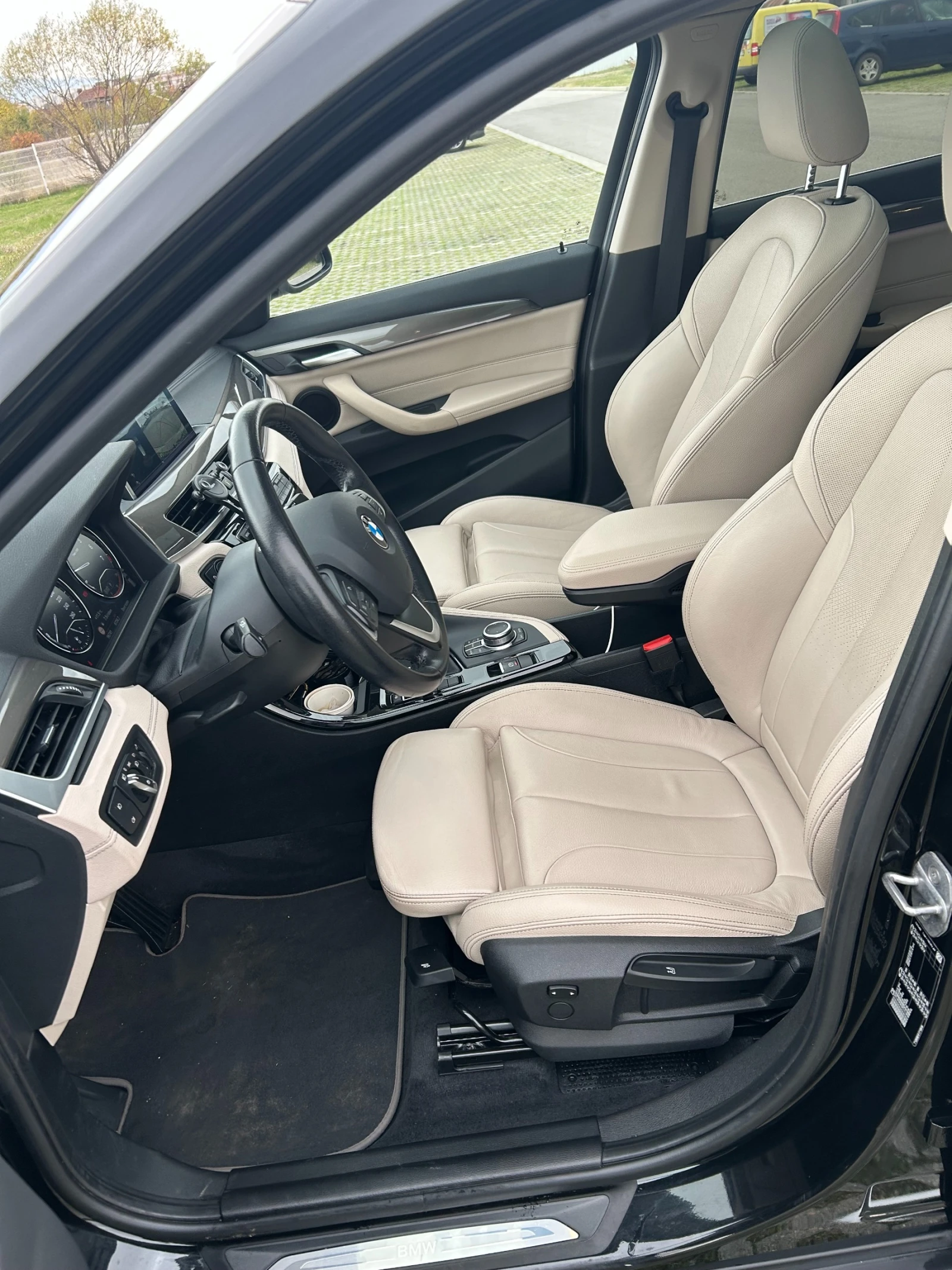 BMW X1 sDrive18i/X-Line/Aut/Pano/LED-Xenon/Ambi Light | Mobile.bg   10