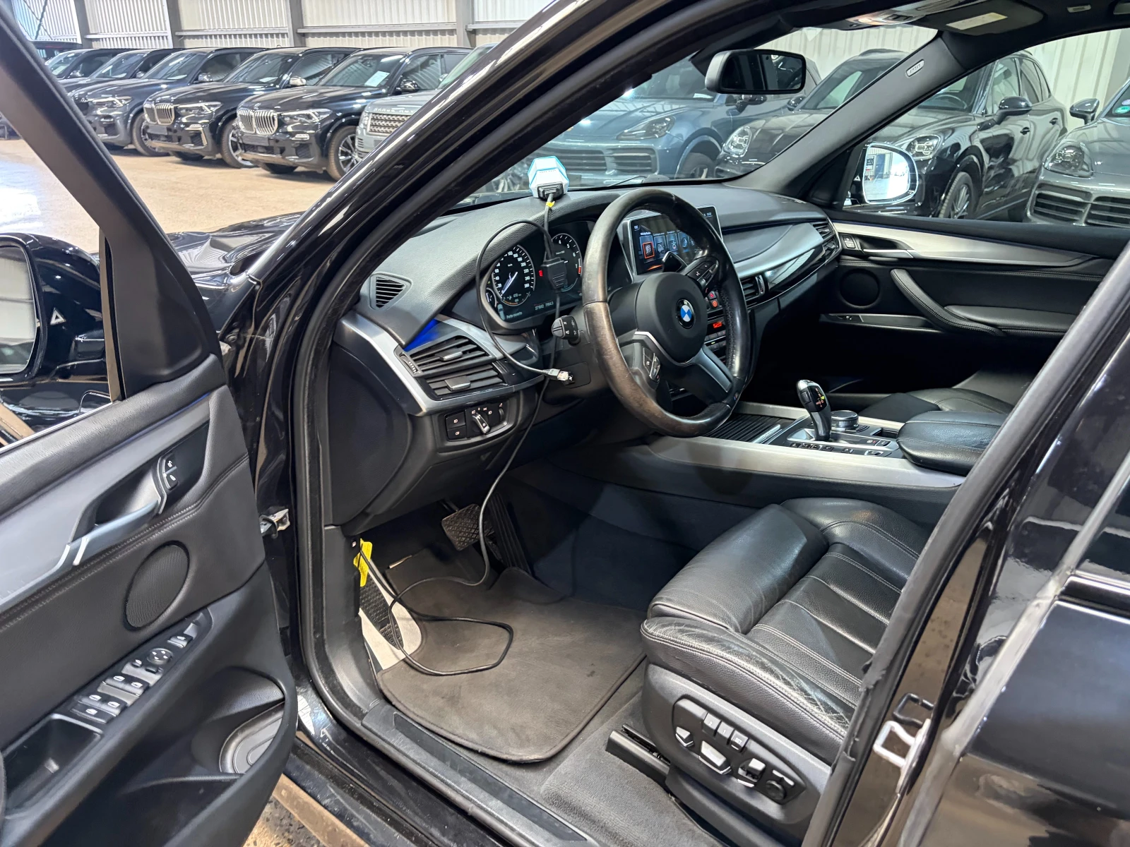 BMW X5 40e M Sport - xDrive - Хибрид, снимка 10 - Автомобили и джипове - 54277186