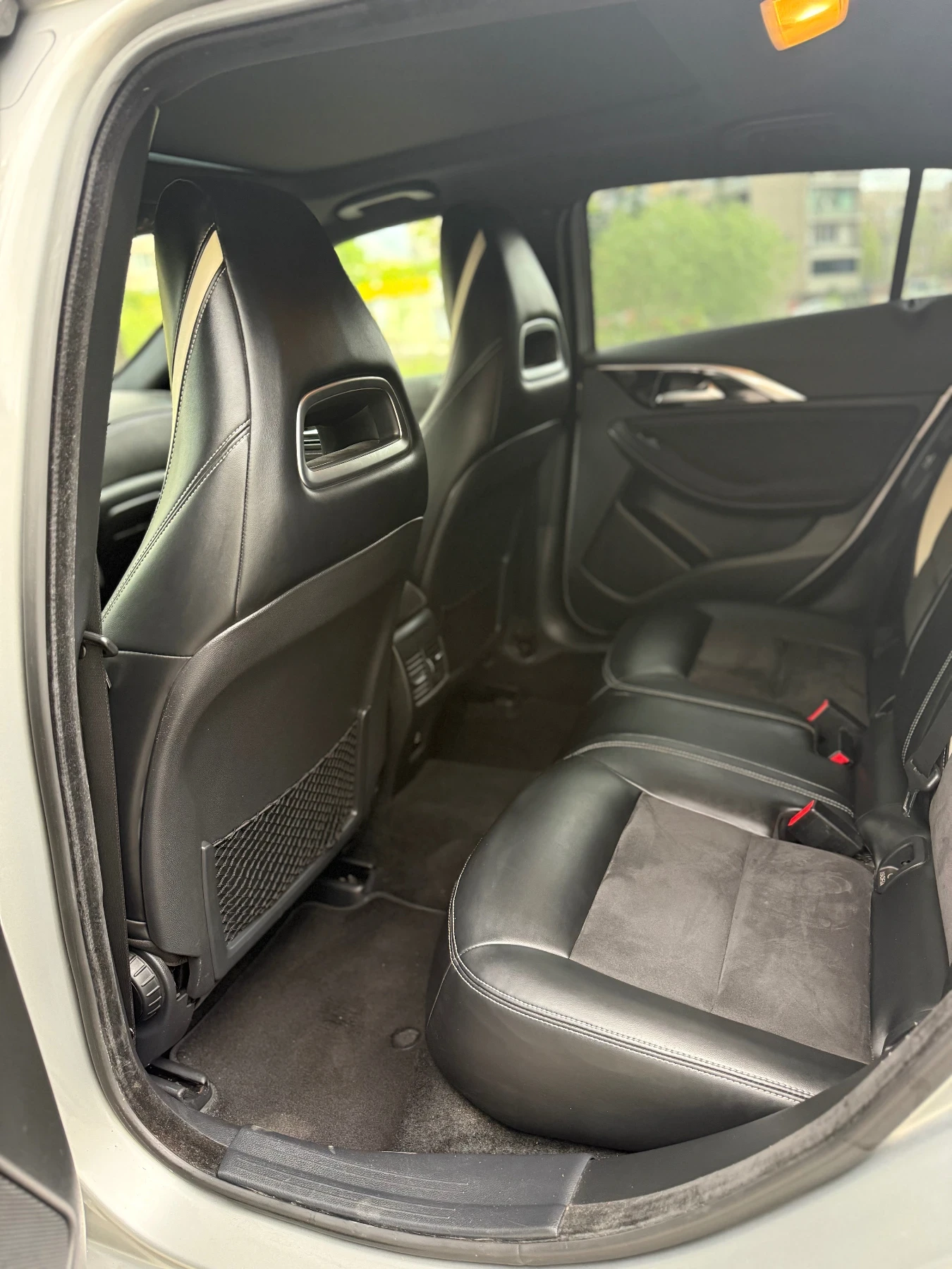 Infiniti Q30 Q30S\Bose\Alcantara\Panorama\Podgrev, снимка 11 - Автомобили и джипове - 54416462