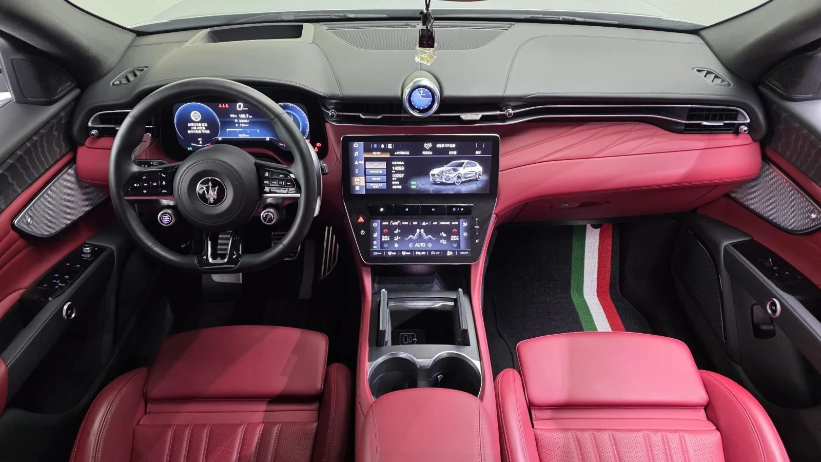 Maserati Grecale, снимка 7 - Автомобили и джипове - 56687945