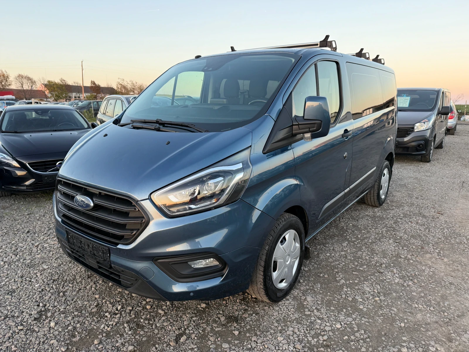 Ford Transit Custom 2.0D CH 9m Navi 130ks, снимка 1