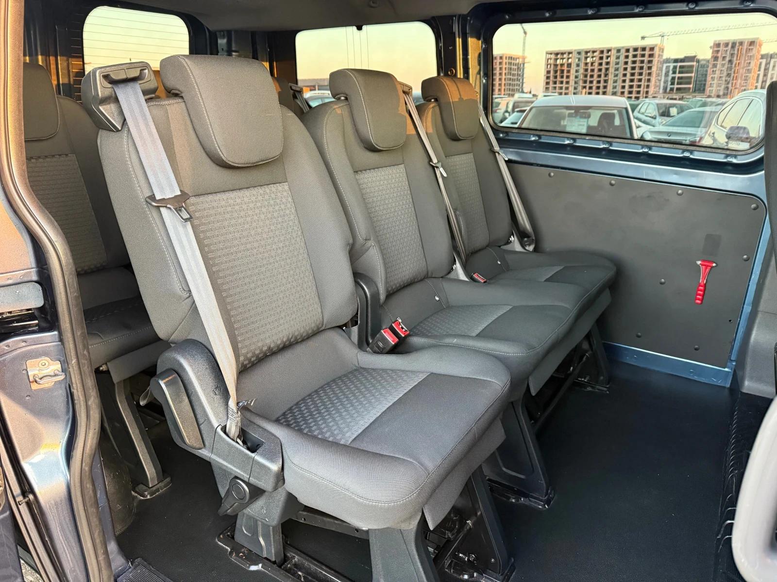 Ford Transit Custom 2.0D CH 9m Navi 130ks | Mobile.bg   12