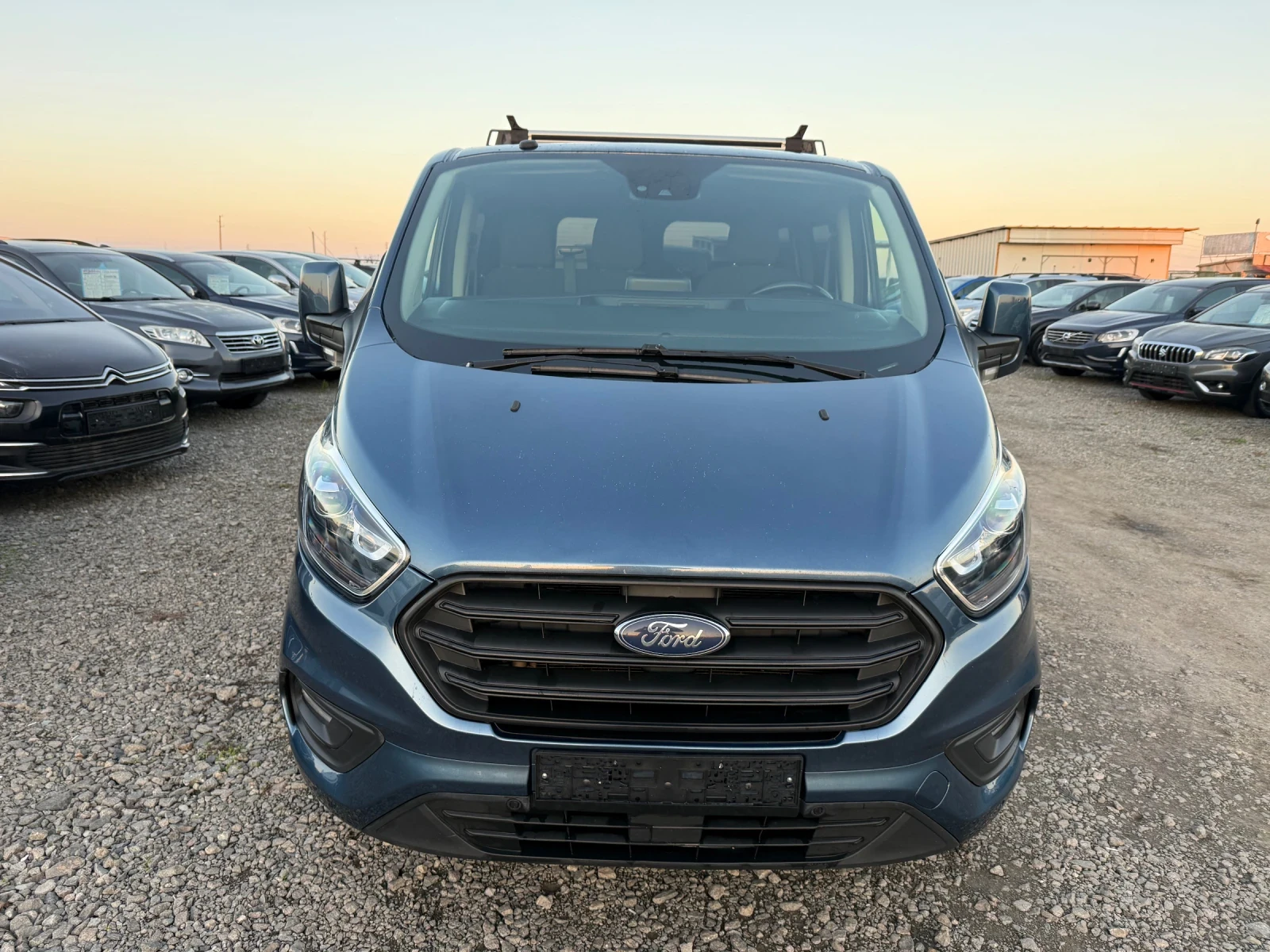 Ford Transit Custom 2.0D CH 9m Navi 130ks - изображение 2