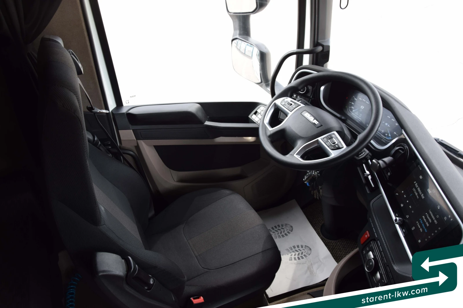 Daf XG SZM26076, снимка 16 - Камиони - 54447720