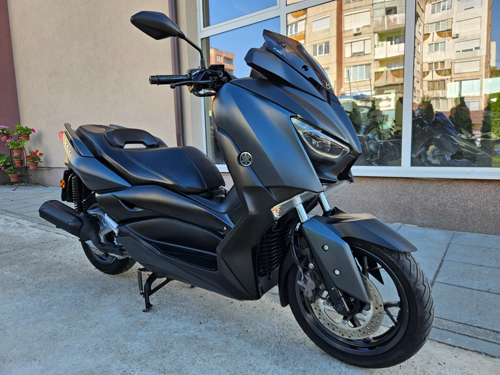 Yamaha X-max 125ie, Led, ABS-TCS, Momo Design! | Mobile.bg   1