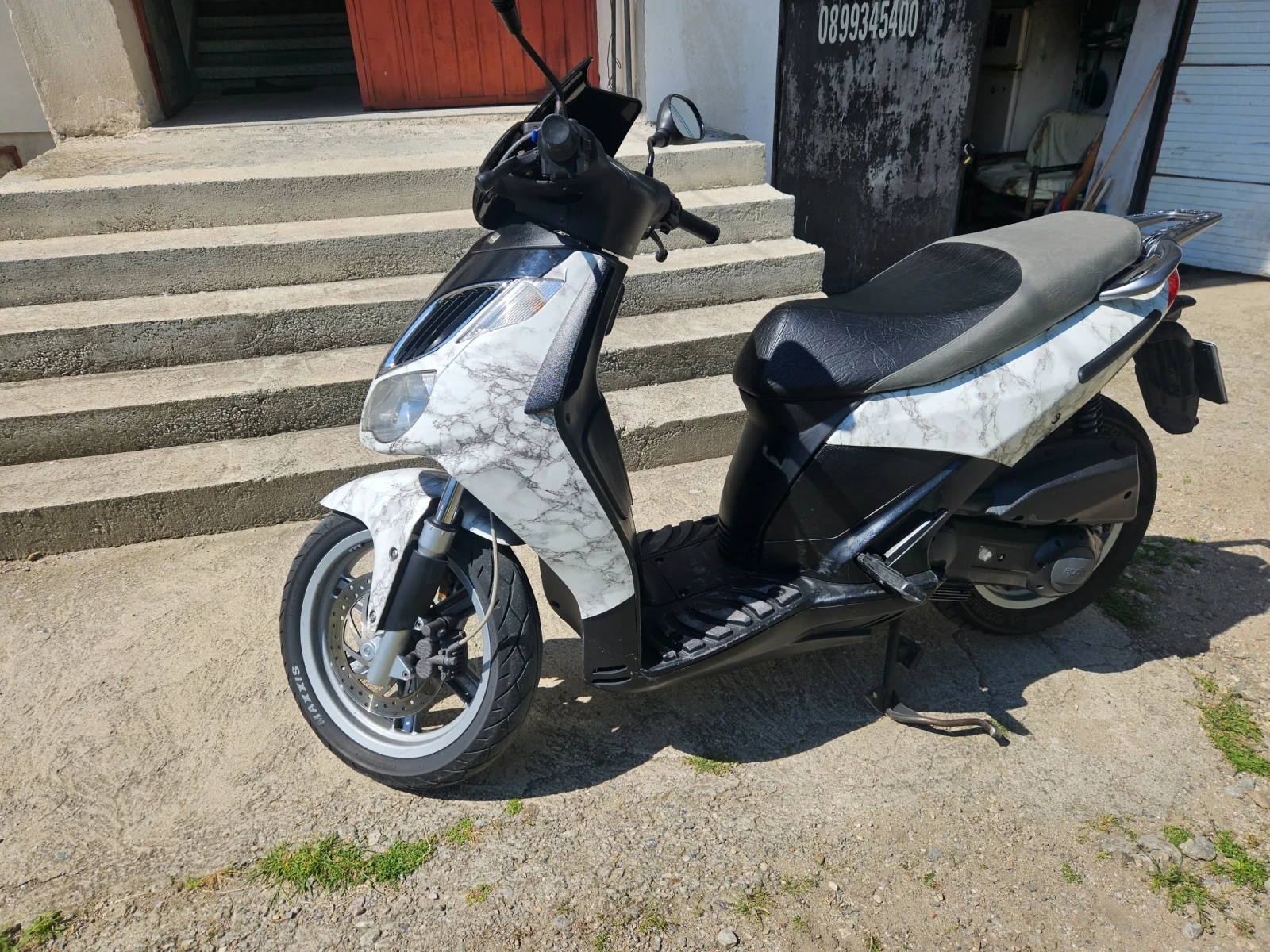 Aprilia 200  - изображение 4