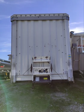 Полуремарке Krone Profi Liner SD, снимка 3