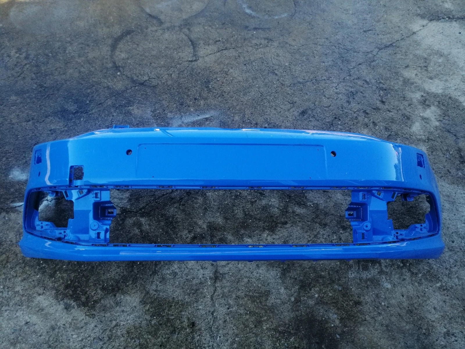      2015....6C0807221.... | Mobile.bg   13