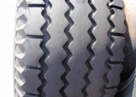 Гуми, снимка 3