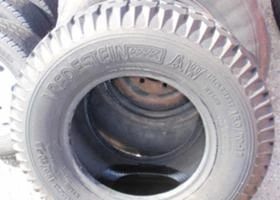 Гуми, снимка 8