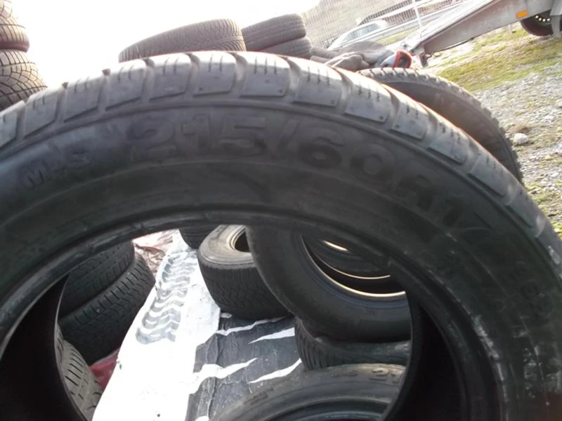 Гуми Зимни 215/60R17, снимка 3 - Гуми и джанти - 8930706