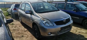 Toyota Corolla verso 2.0, снимка 2