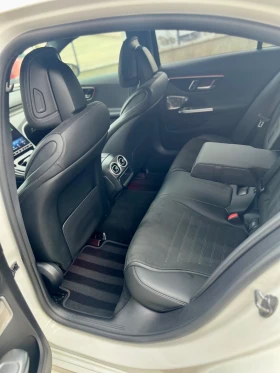 Mercedes-Benz C 300 4MATIC, снимка 10