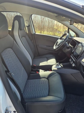 Renault Zoe R135 INTENS 52 KWH CCS, снимка 13