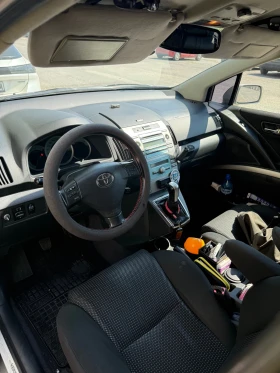 Toyota Corolla verso, снимка 4