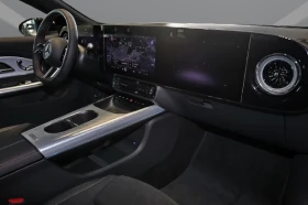 Mercedes-Benz CLA 220 4Matic = AMG Line = Premium Гаранция, снимка 8