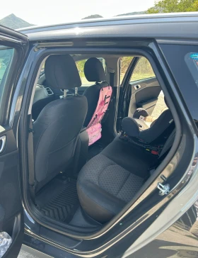 Kia Ceed SW 1.5 T-GDI Comfort, снимка 9