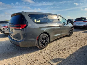 Chrysler Pacifica 3.6l Hybrid Limited, снимка 3