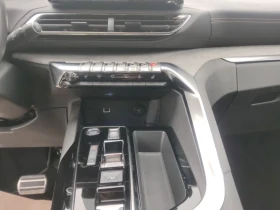 Peugeot 5008 GT/131HP/360/PANO/DIGITAL/LED/ACC/111z - 34799 € / 68060.93 лв. - 20797140 12