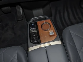 BMW iX xDrive40 = Sport Package = Гаранция | Auto.bg — изображение 10