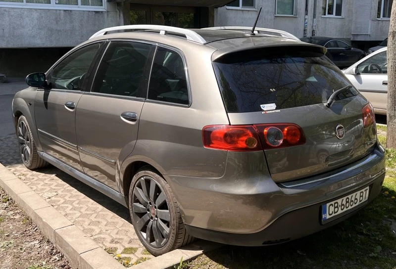 Fiat Croma 1, 9 16v MultiJet, снимка 6 - Автомобили и джипове - 47857602