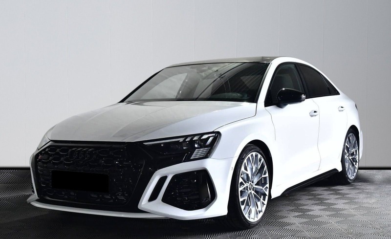 Audi Rs3 Sedan = Carbon= Black Optic Гаранция, снимка 1 - Автомобили и джипове - 46185698