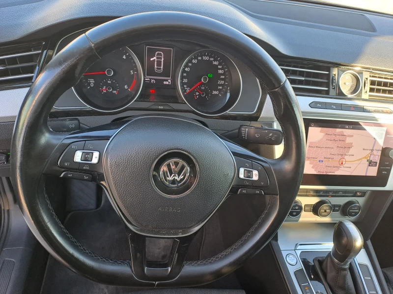 VW Passat 1.6TDI, EVRO6, DSG, CAMERA, снимка 15 - Автомобили и джипове - 47822772