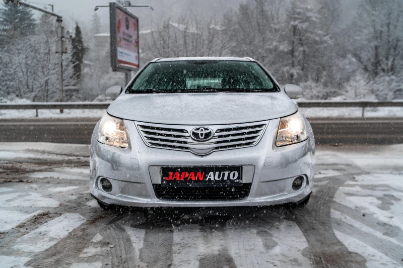 Toyota Avensis 1.8i 147к.с. ПРОДАВА СЕ С ГАРАНЦИЯ!, снимка 2 - Автомобили и джипове - 48436631