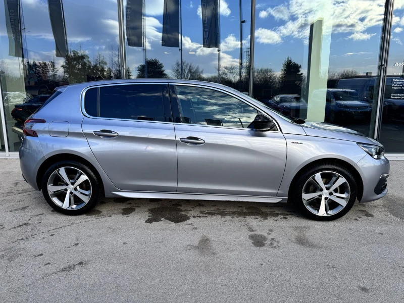 Peugeot 308 NEW GT Line 1.2 e-THP 130 EAT8 EURO 6.2, снимка 4 - Автомобили и джипове - 48599967