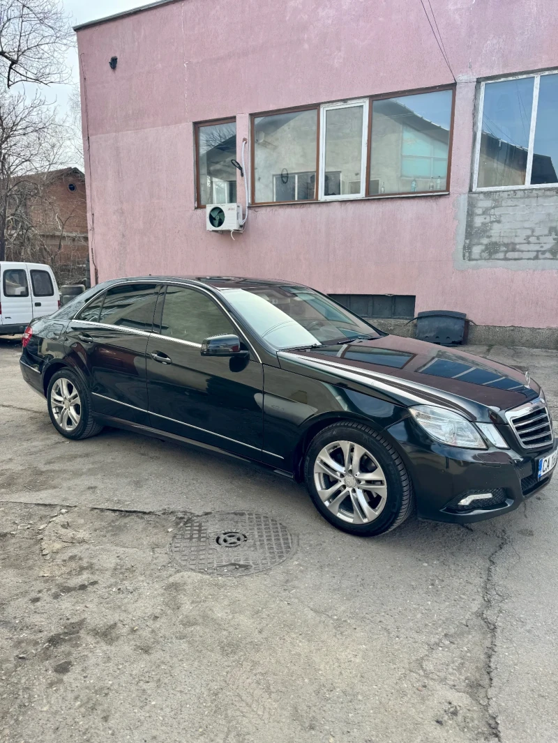 Mercedes-Benz E 220  Avangarde Обдухване, снимка 2 - Автомобили и джипове - 49560176