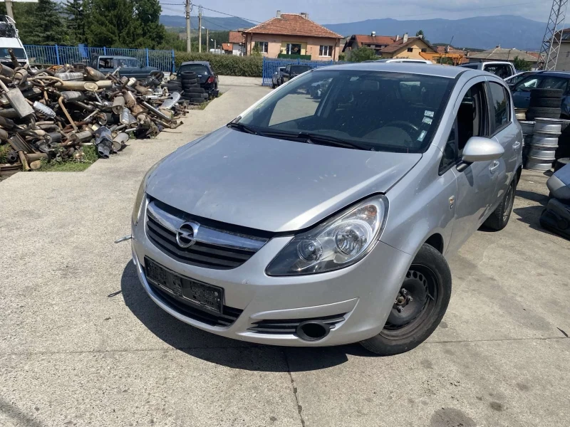 Opel Corsa 1.2, снимка 2 - Автомобили и джипове - 51181524