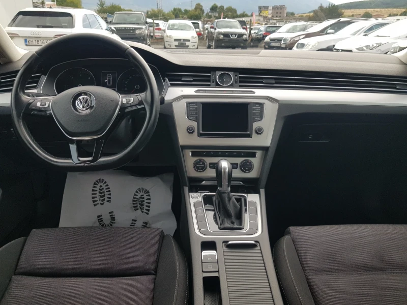 VW Passat 1.6ТДИ, снимка 7 - Автомобили и джипове - 51913023