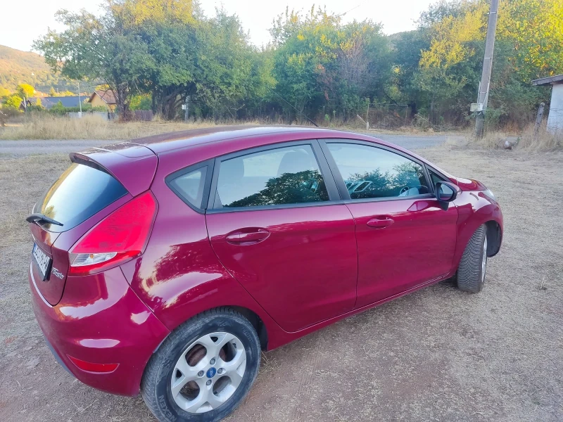 Ford Fiesta, снимка 6 - Автомобили и джипове - 52717786