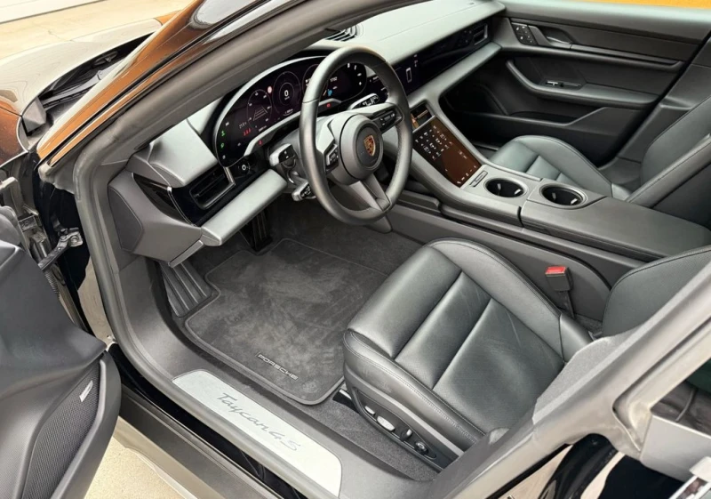 Porsche Taycan 4S Cross Turismo, снимка 5 - Автомобили и джипове - 52212576