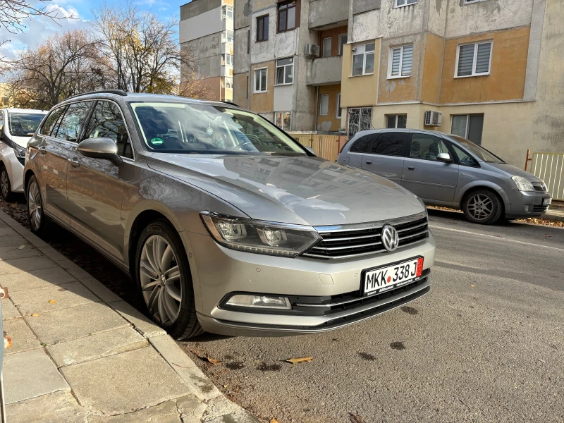 VW Passat 2.0 TDI Distronic/Park Assist/Massage, снимка 7 - Автомобили и джипове - 52514256