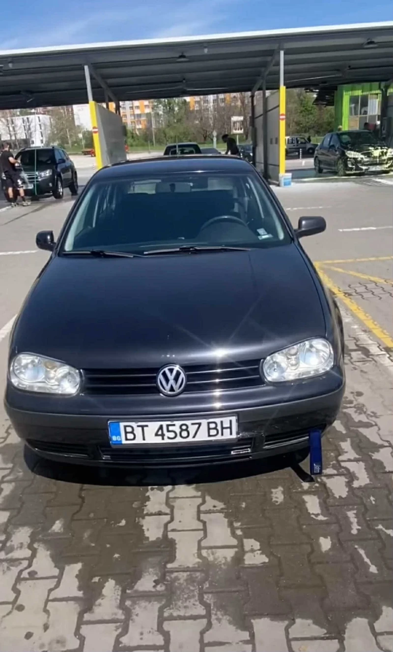 VW Golf