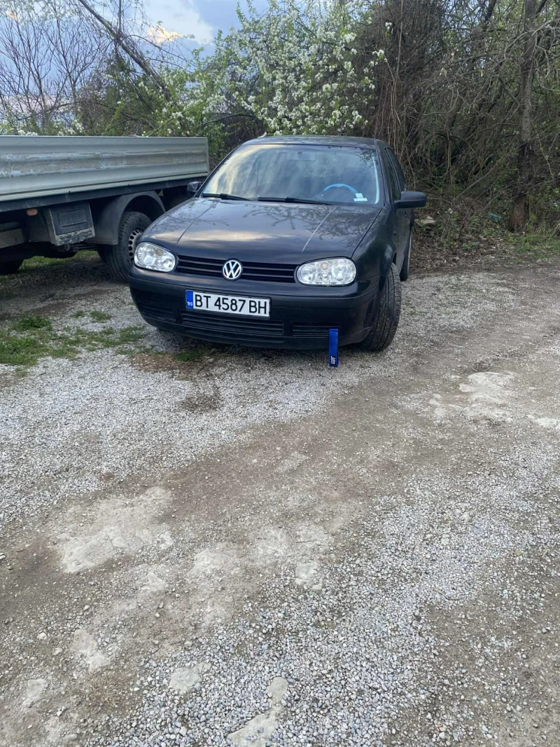 VW Golf, снимка 13 - Автомобили и джипове - 52569667