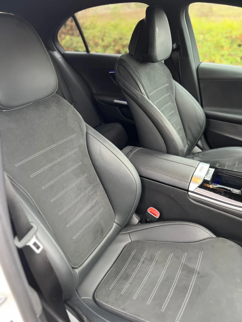 Mercedes-Benz C 300 C300. 4MATIC/ гаранционен, снимка 2 - Автомобили и джипове - 52583313