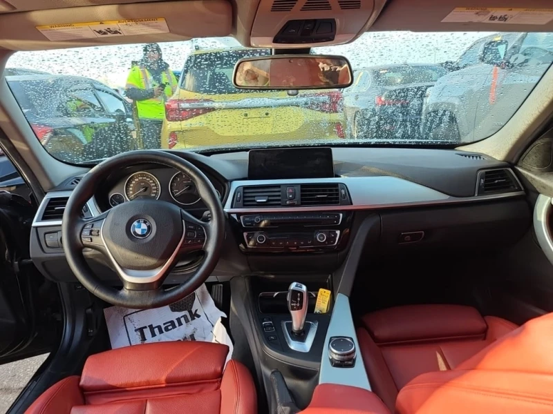 BMW 320 * 320I XDRIVE * CARFAX * БЕЗ ПЪРВОНАЧАЛНА ВНОСКА, снимка 11 - Автомобили и джипове - 52806768