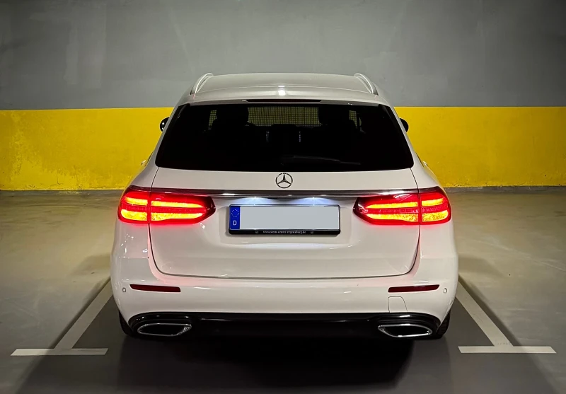 Mercedes-Benz E 220 9-G Full Led SportStyle 2019г. , снимка 6 - Автомобили и джипове - 52893254