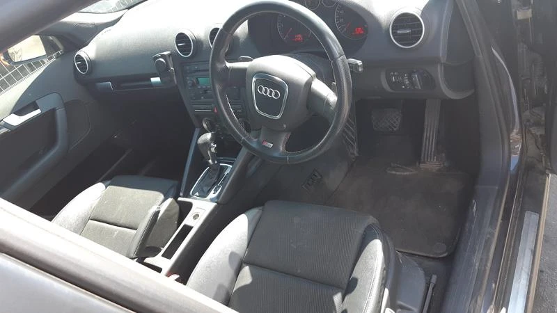 Audi A3 2.0TDI,FSIЧАСТИ, снимка 7 - Автомобили и джипове - 3423385