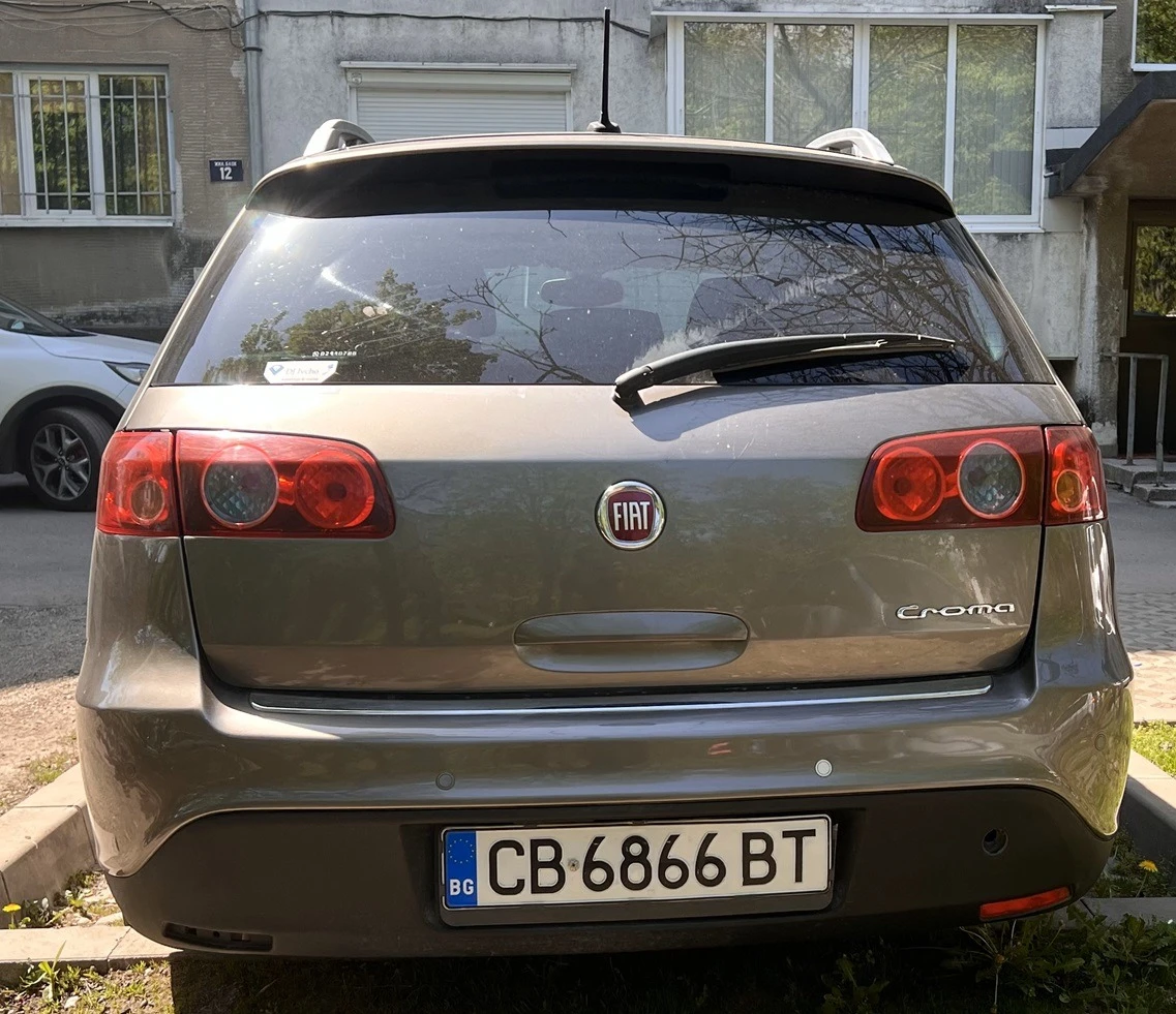 Fiat Croma 1, 9 16v MultiJet - изображение 4