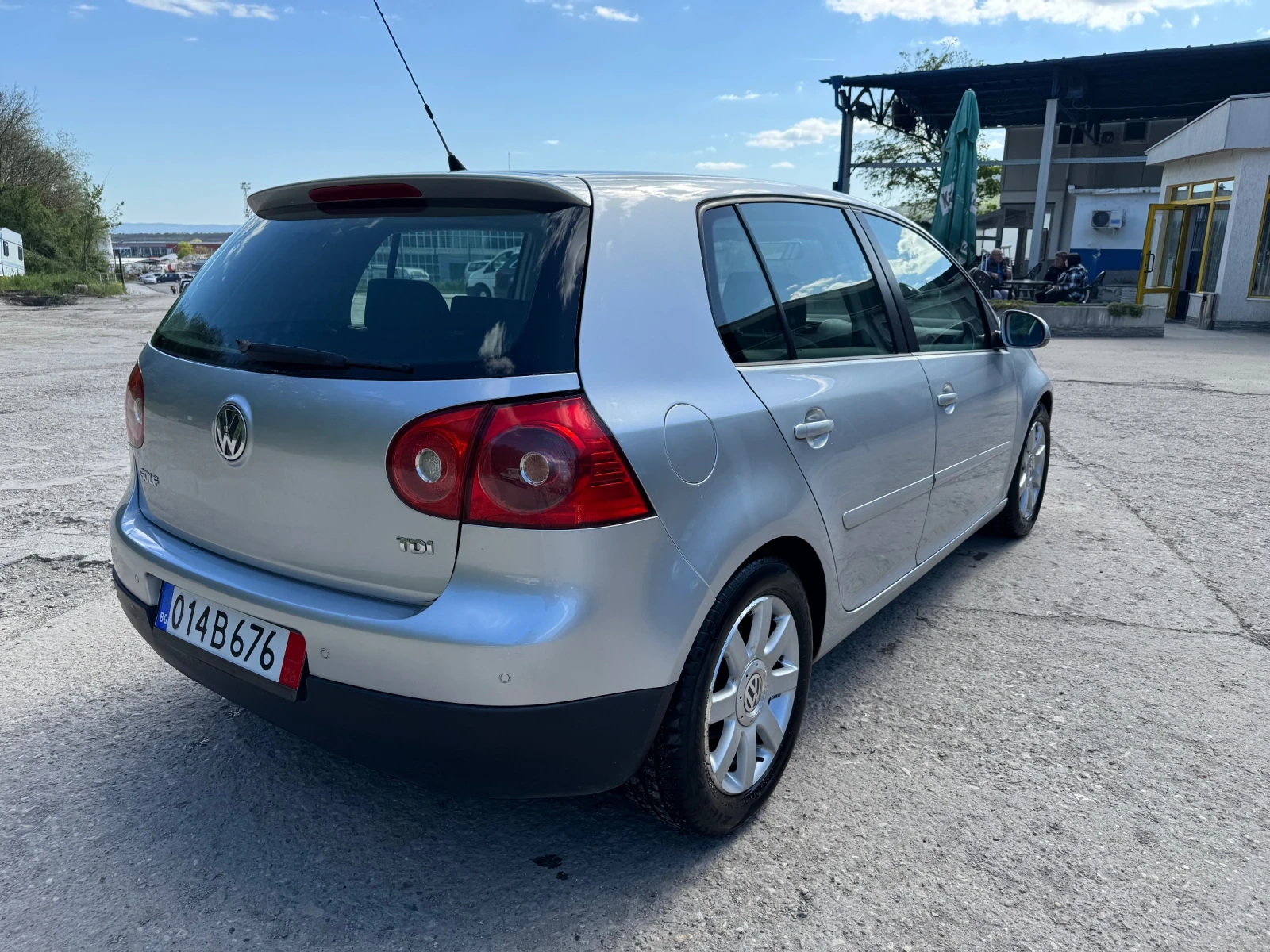VW Golf 1, 9TDI 105k.s - изображение 6