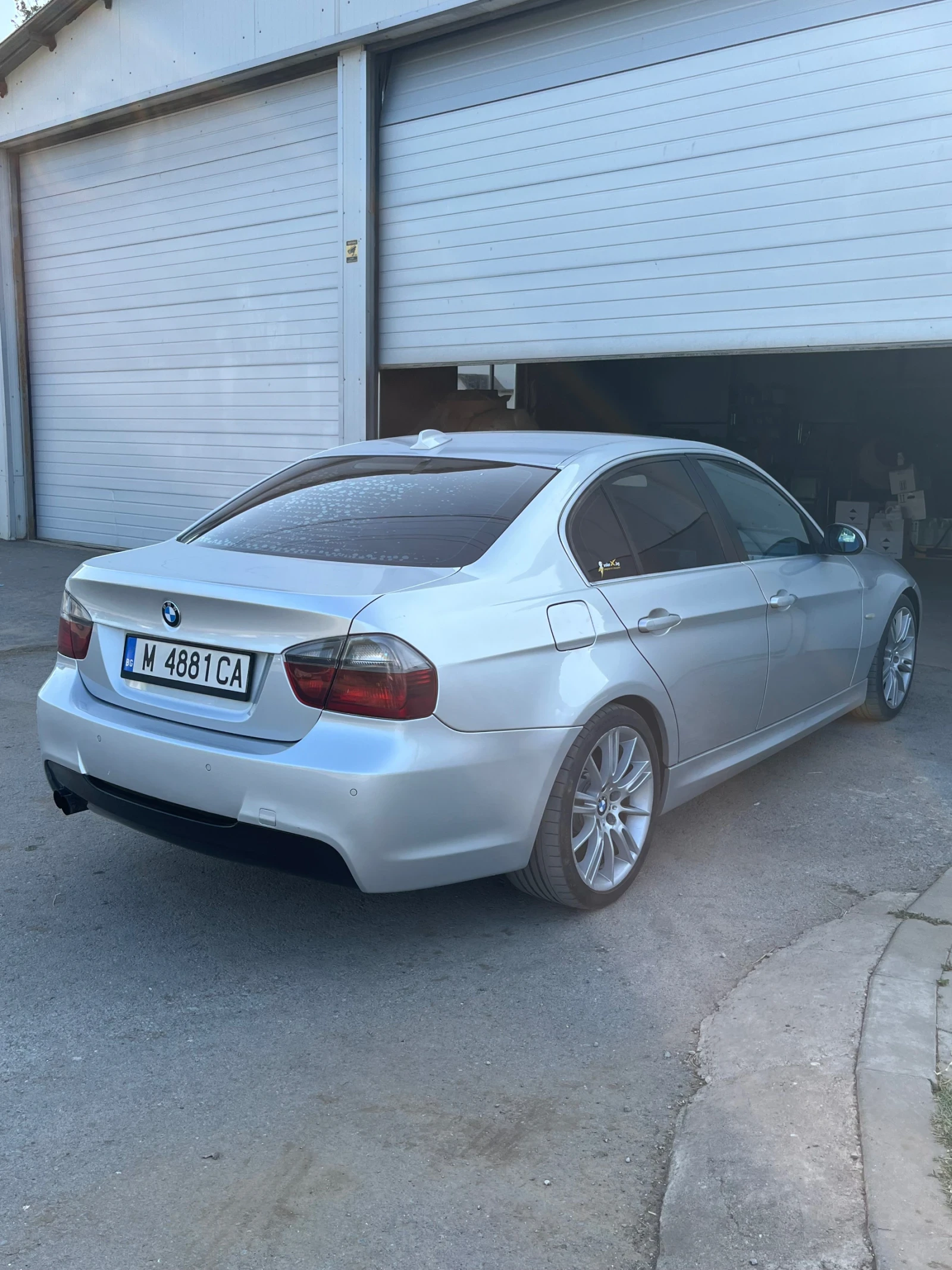 BMW 325 E90, 3.0D, KeylessGo, BiXenon, DVD, Шибидах - изображение 2