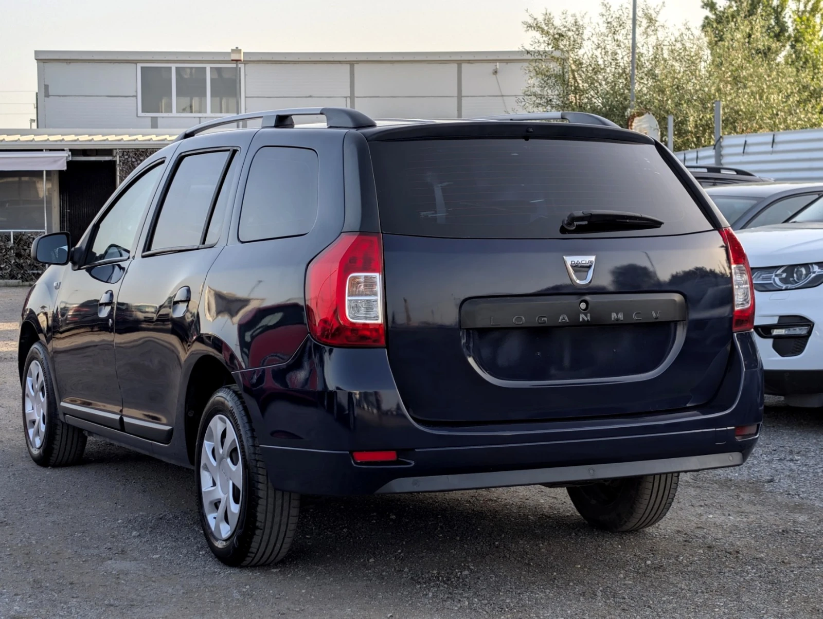 Dacia Logan 1.2i 75кс. Газ Клима  БОНБОН - изображение 6