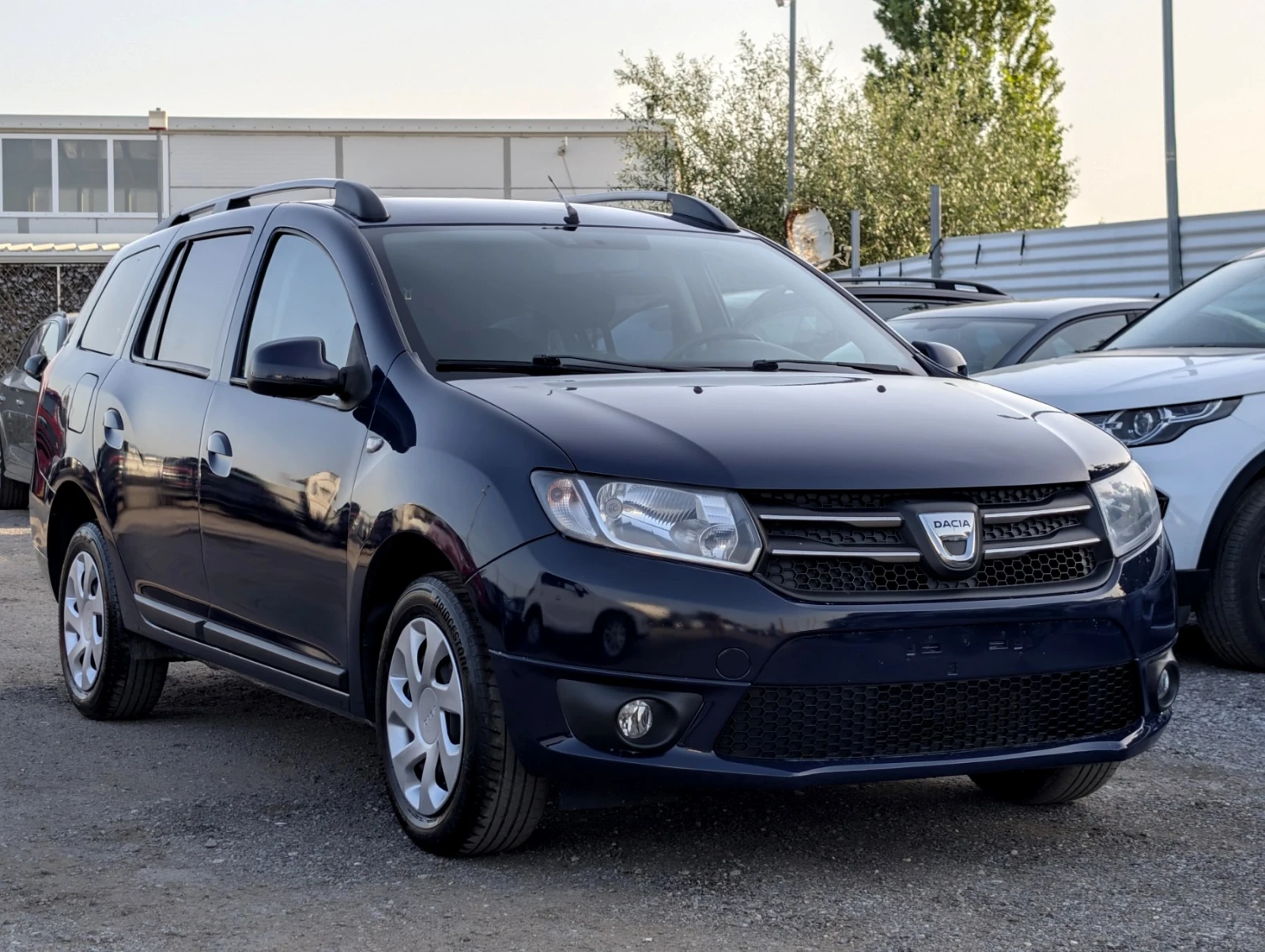 Dacia Logan 1.2i 75кс. Газ Клима  БОНБОН - изображение 2