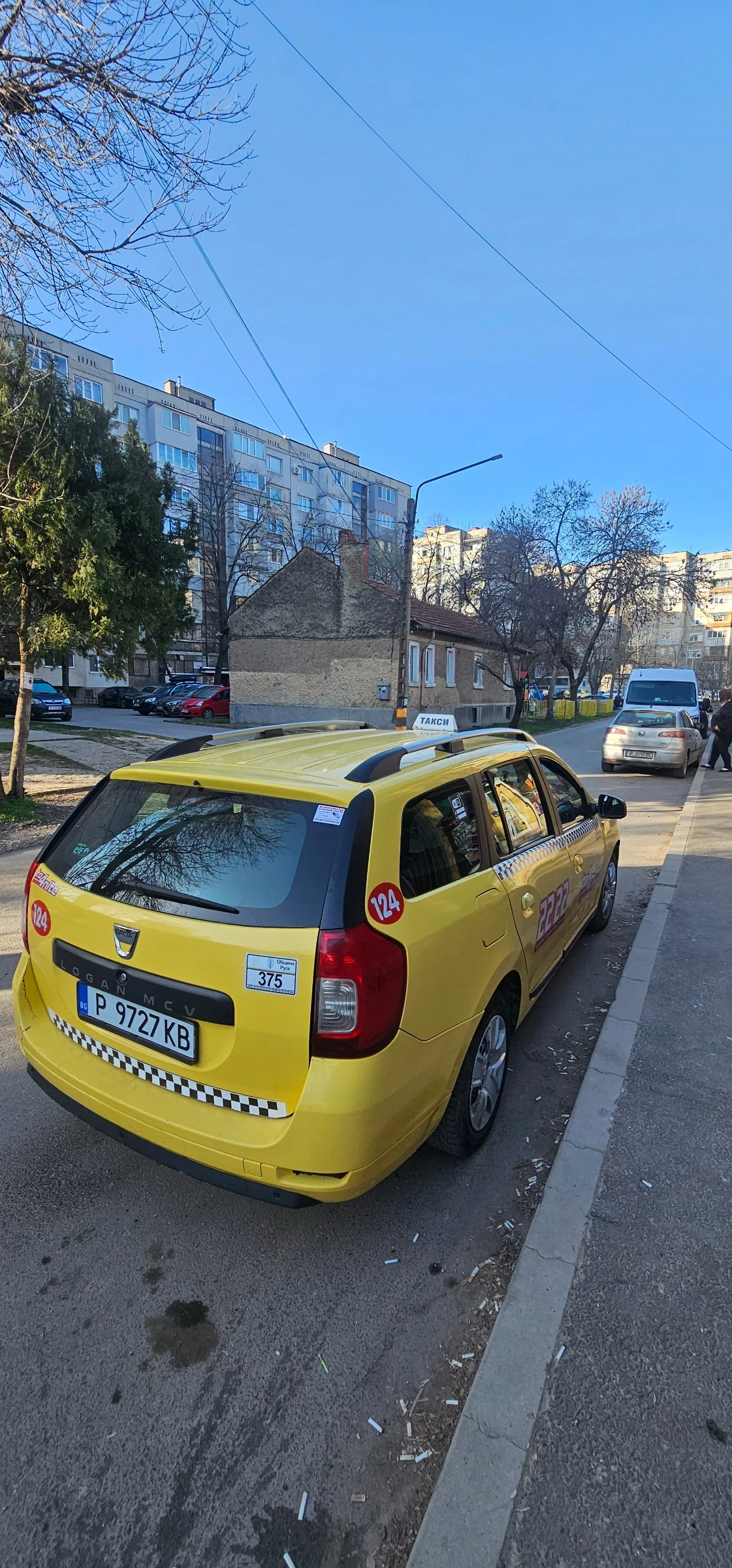 Dacia Logan, снимка 3 - Автомобили и джипове - 53645364