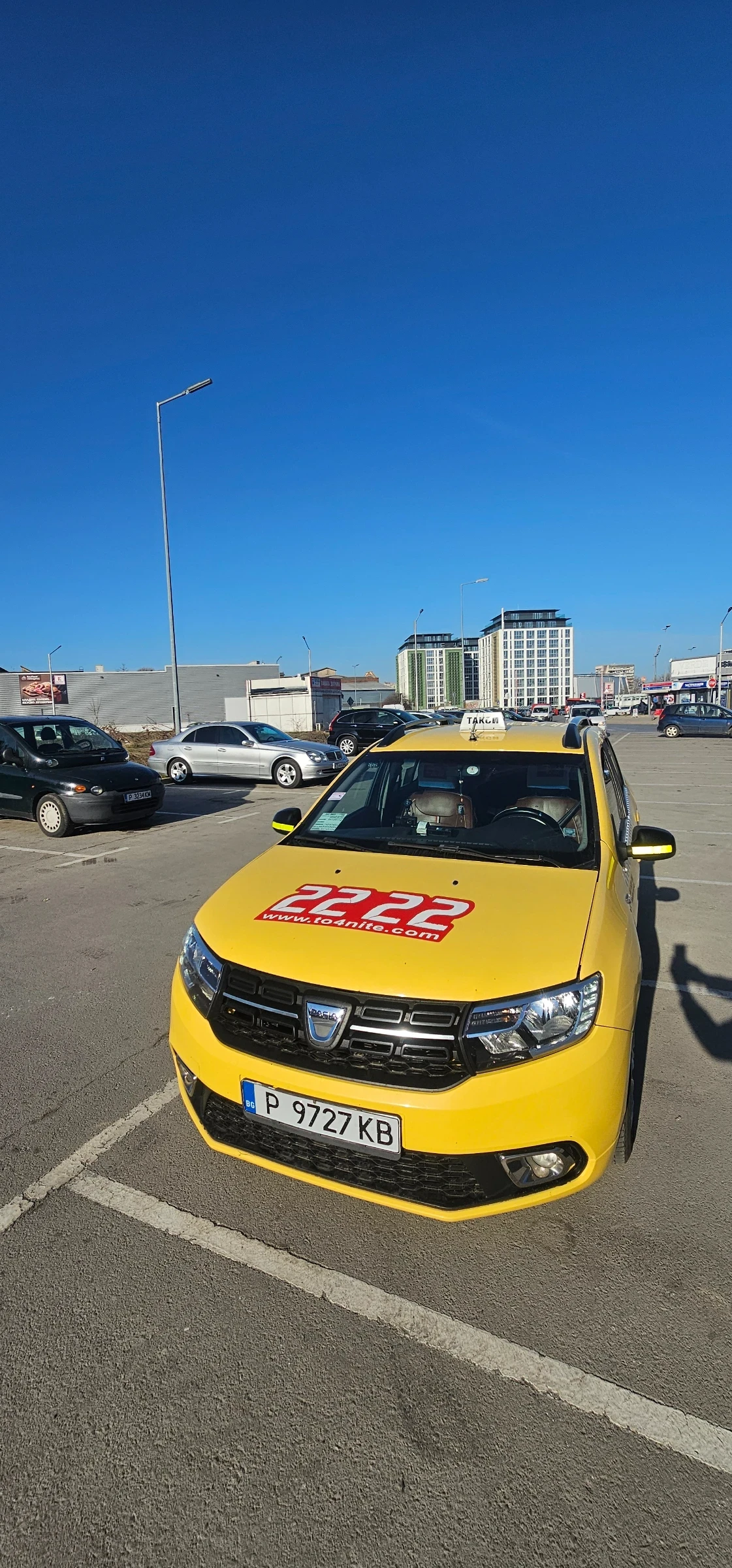 Dacia Logan, снимка 5 - Автомобили и джипове - 53645364