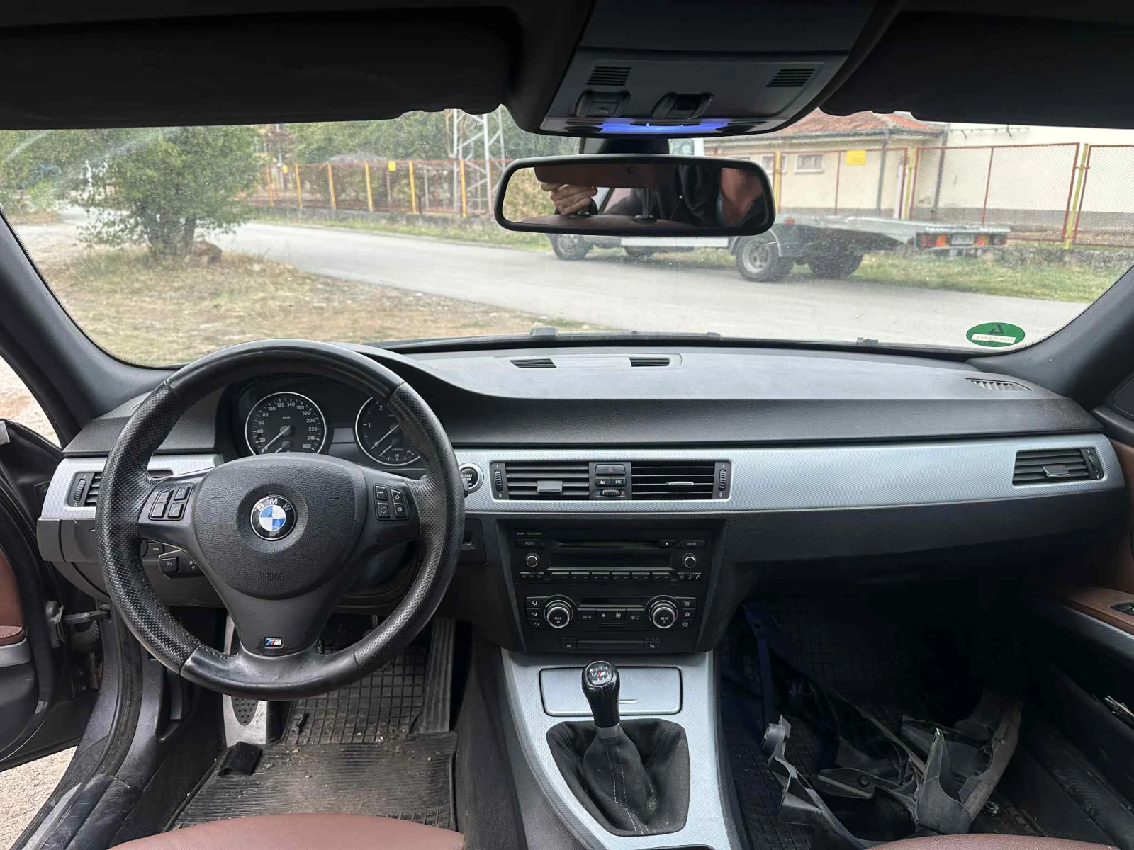 BMW 325 2.5D M pack - изображение 8