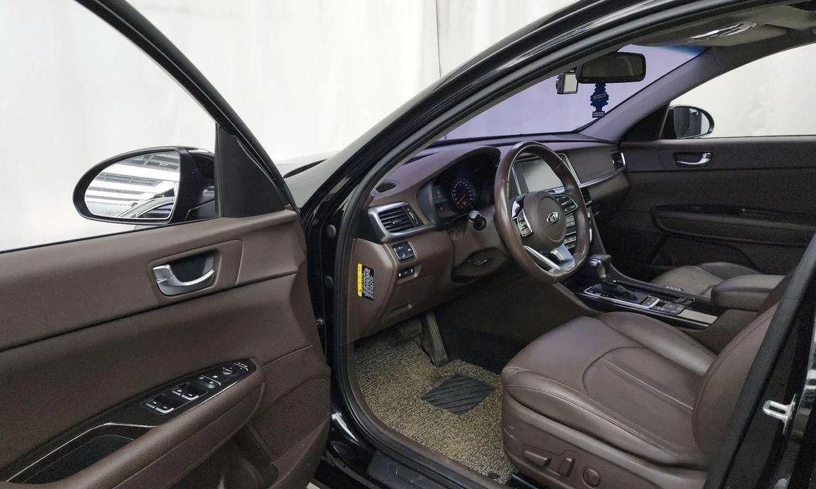 Kia K5  - изображение 10